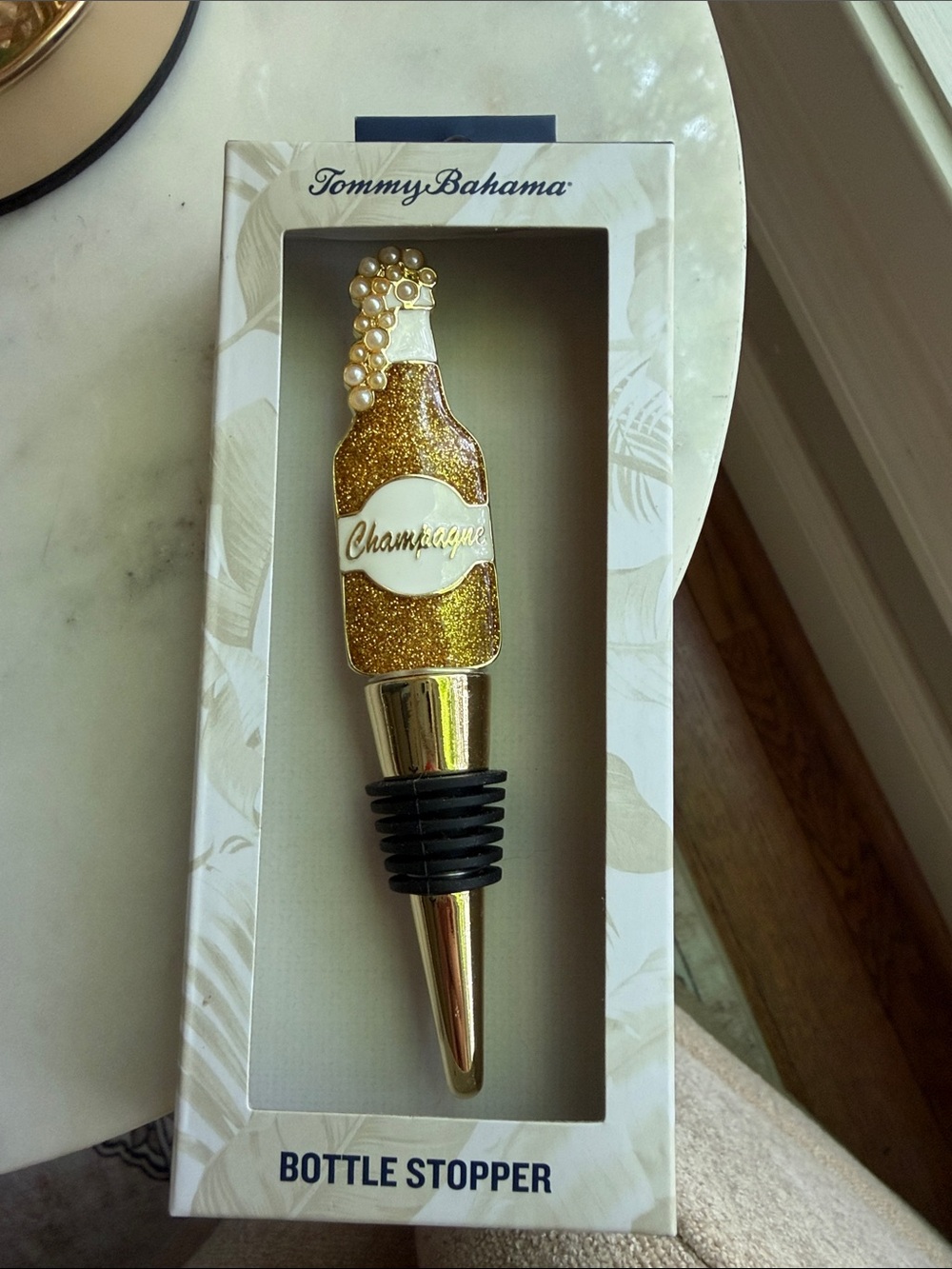 Tommy Bahama Gold and Pearl Champagne Bottle Stopper NWT